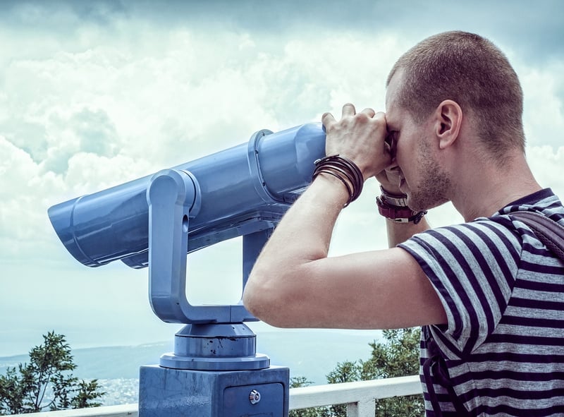 TP Roll Binoculars